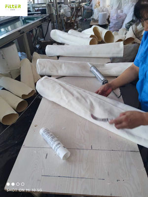 Luvas do filtro de 500GSM Aramid Nomex com SS Ring And High Temperature Glue