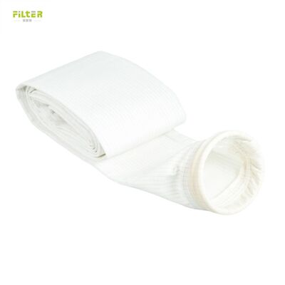 Saco de filtro de poliéster industrial com feltro perfurado por agulha e fundo reforçado para desempenho em sistemas de coleta de poeira