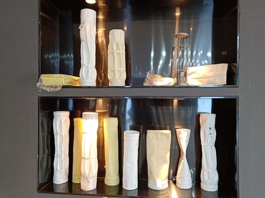 Saco de filtro plissado estrela do PPS Nomex P84 do poliéster para o coletor de poeira invertido